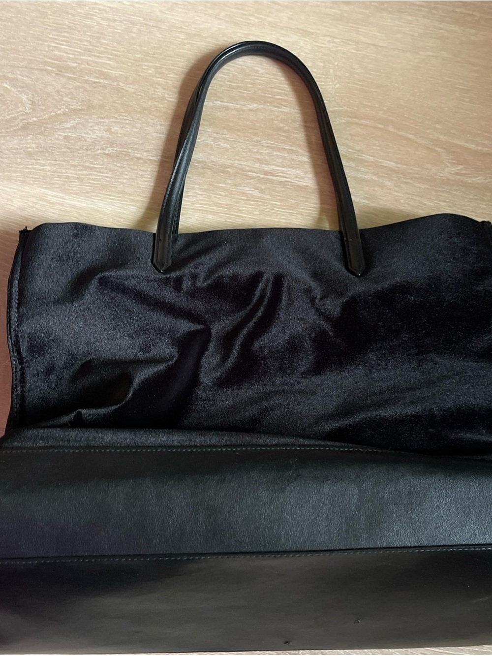 VS Victoria’s Secret Black Velvet Studded Large Weekender Overnight Bag Tote - Picture 6 of 7